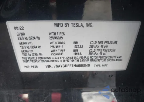 2022 Tesla Model Y Long Range Dual Motor All-Wheel Drive z USA, uszkodzony, nr VIN 7SAYGDEE7NA008549